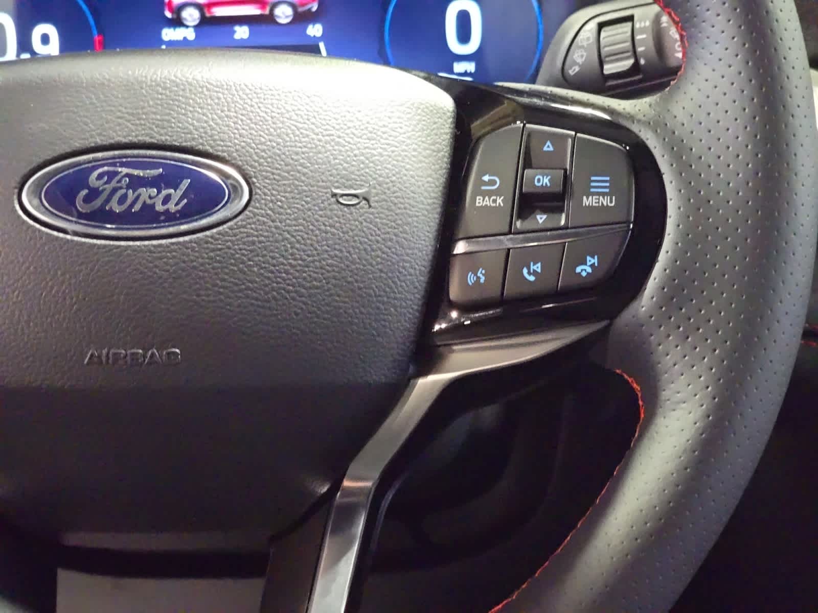 2026 Ford Explorer ST-Line - Photo 24
