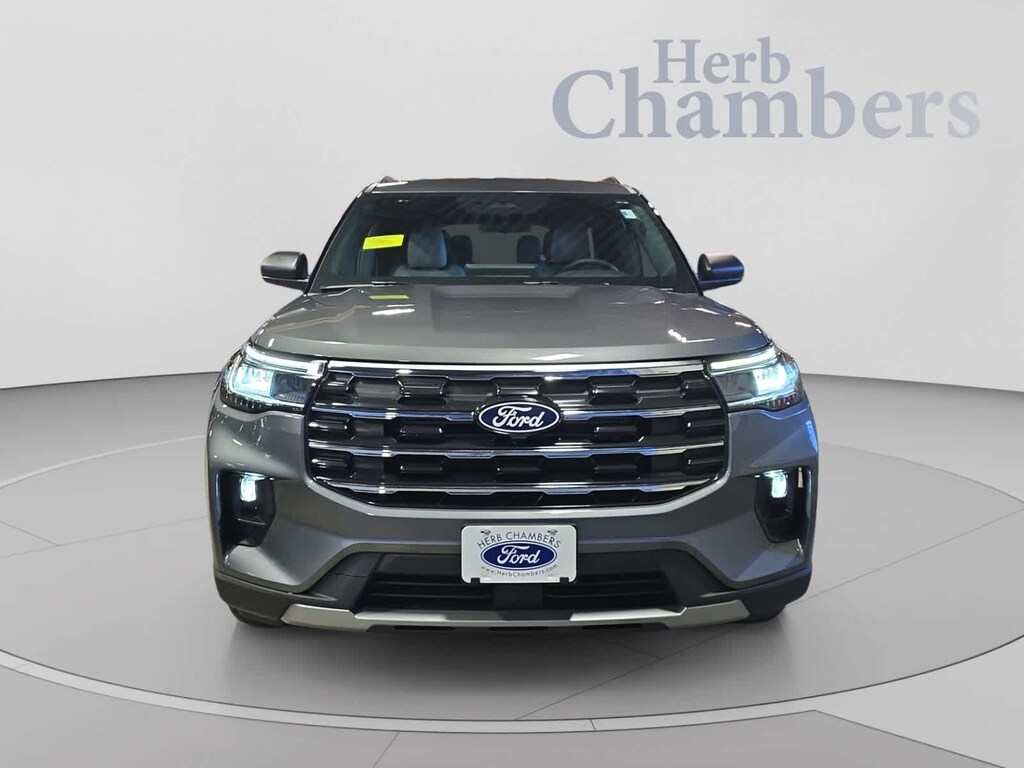 New 2027 Ford Explorer Active w/200A Pkg SUV