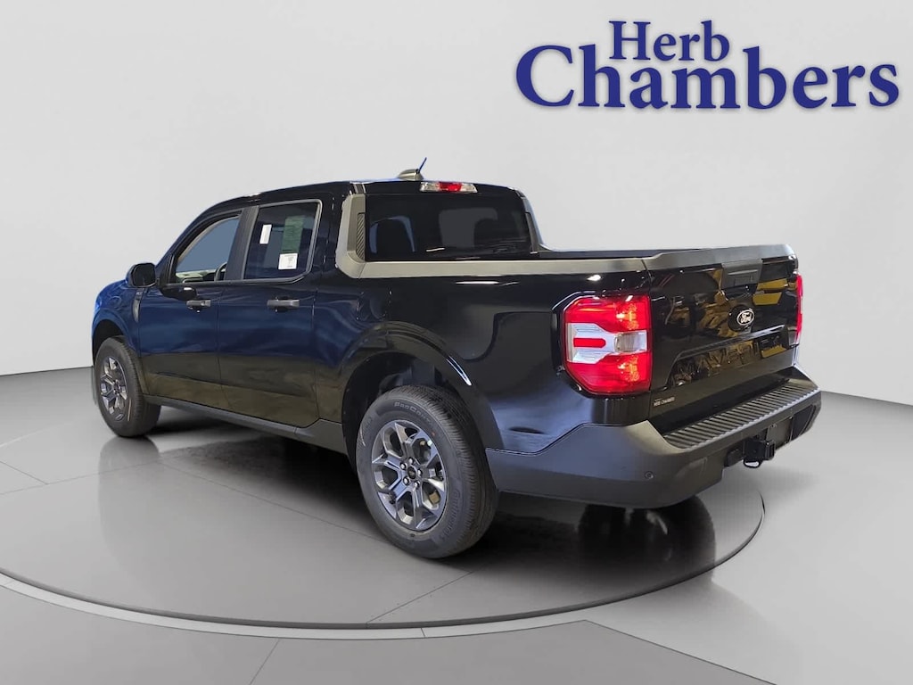 New 2025 Ford Maverick XLT AWD Supercrew Truck