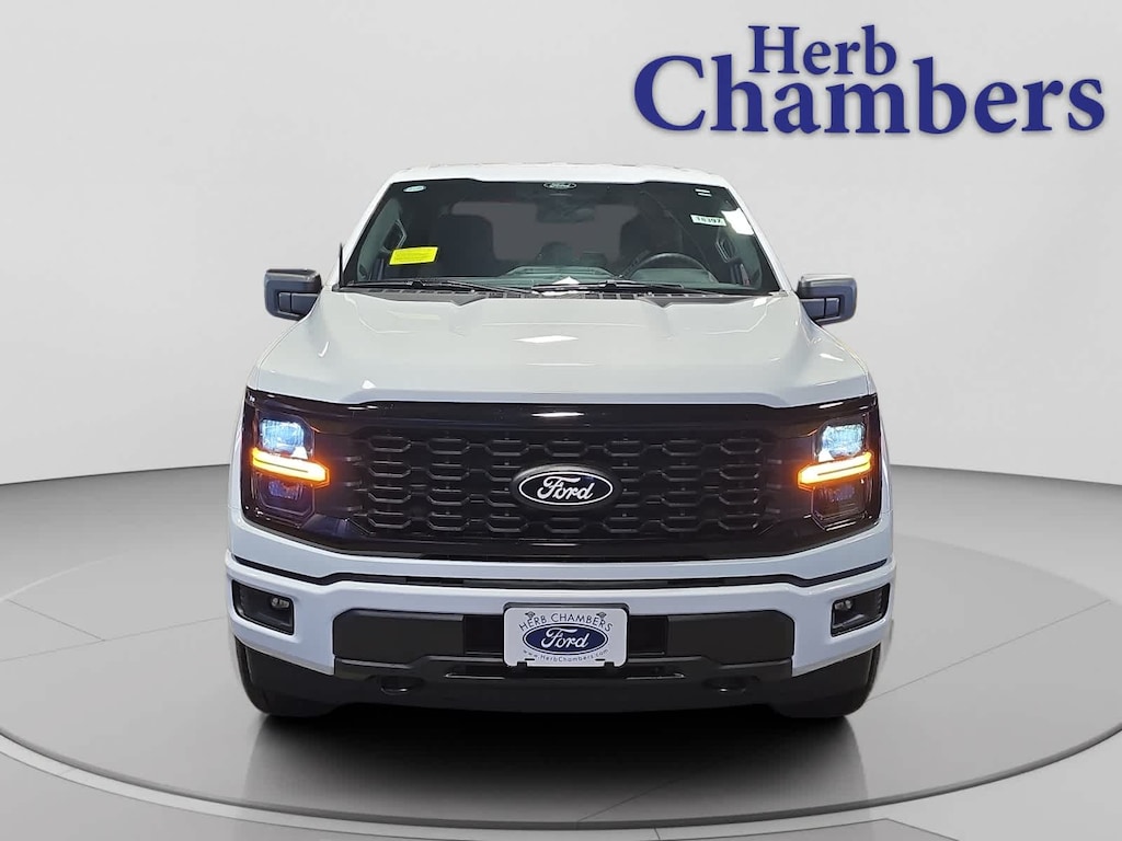 New 2025 Ford F-150 STX 4WD Supercrew 5.5 Box Truck