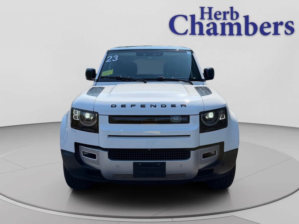 Used 2023 Land Rover Defender SE SUV
