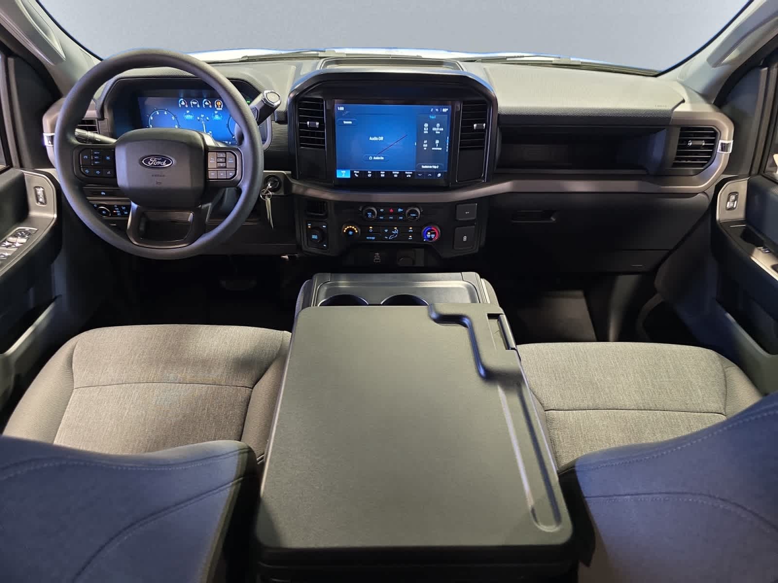 2025 Ford F-150 XL photo 4