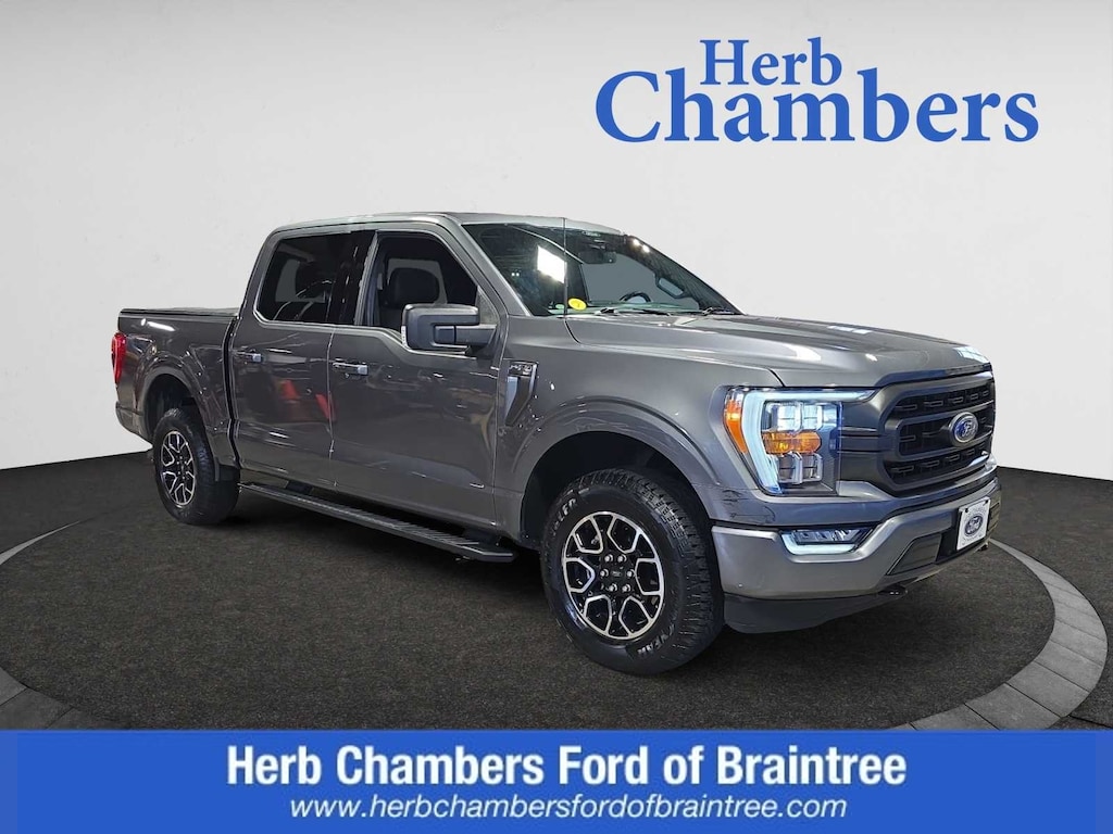 Used 2022 Ford F-150 XLT 4WD Supercrew 5.5 Box Truck SuperCrew Cab