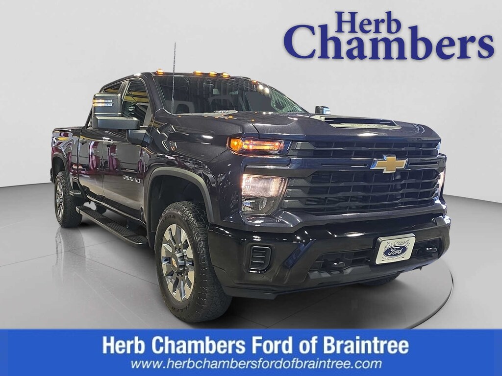 Used 2024 Chevrolet Silverado 2500 HD Custom 4WD Crew Cab 159 Truck Crew Cab