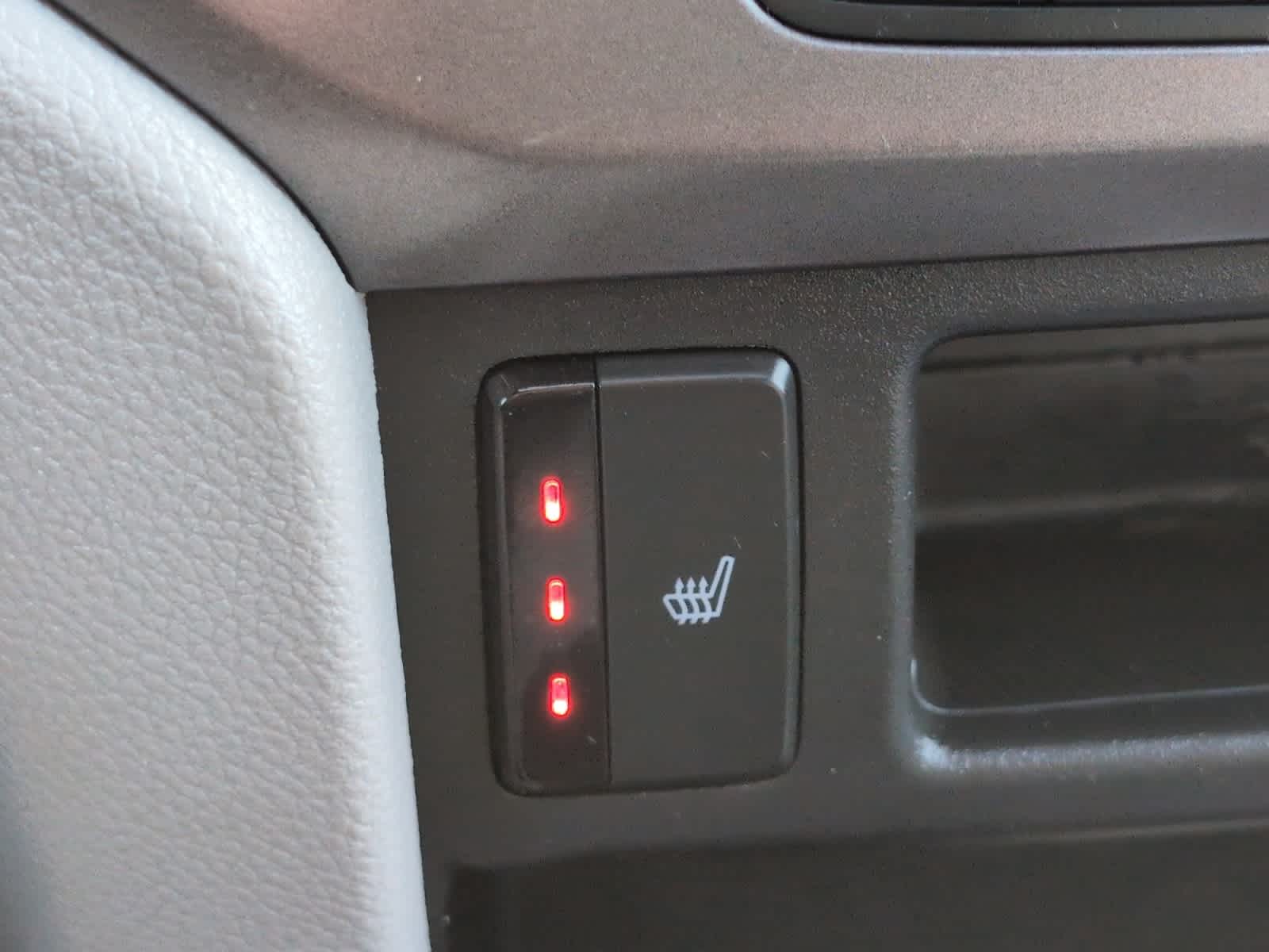 used 2022 Honda Pilot car, priced at $30,187