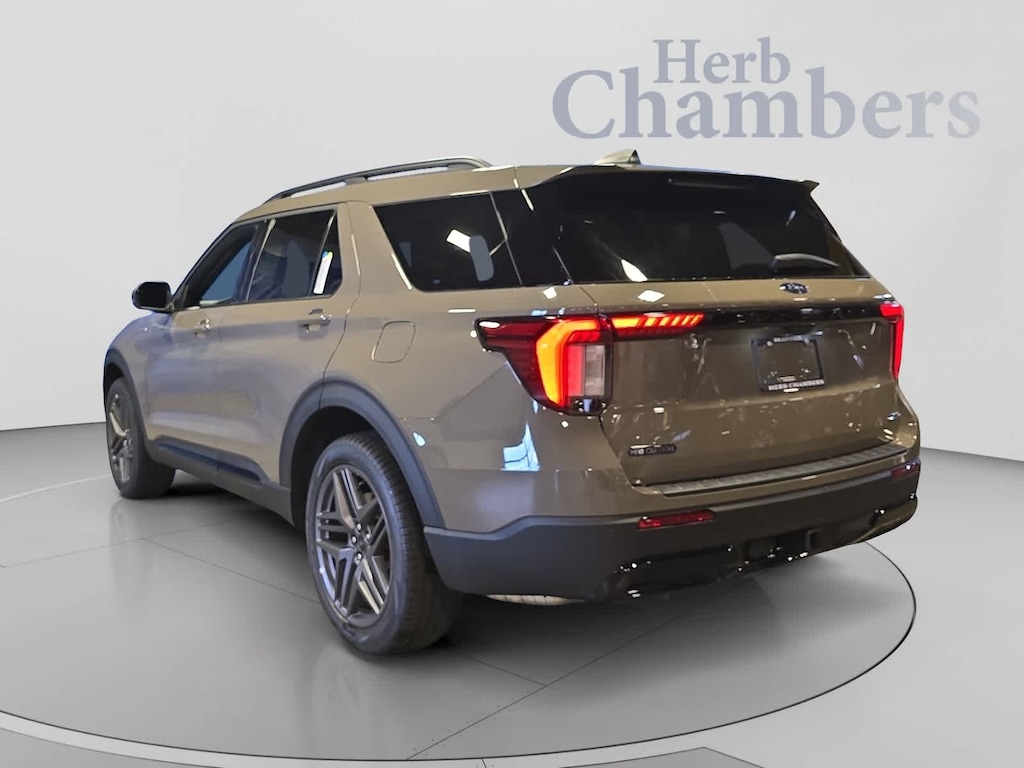 New 2026 Ford Explorer ST-Line SUV