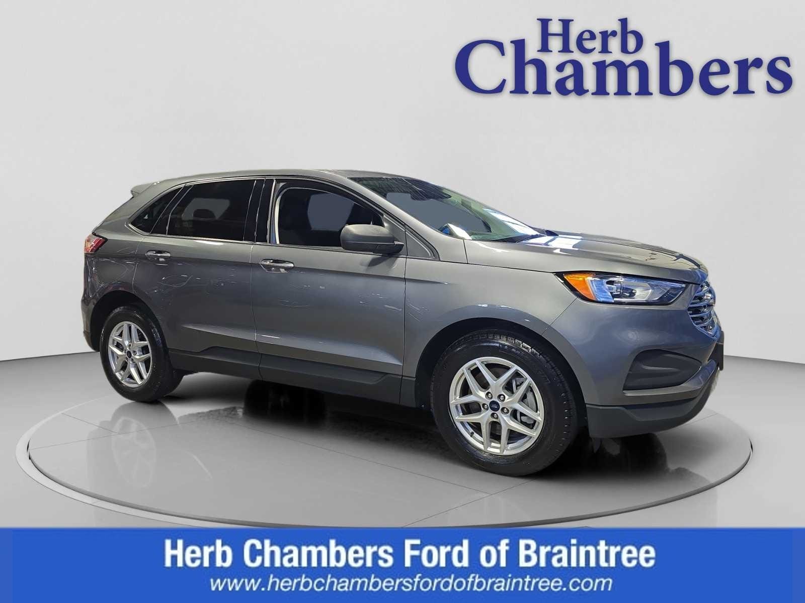 2022 Ford Edge SE's photo