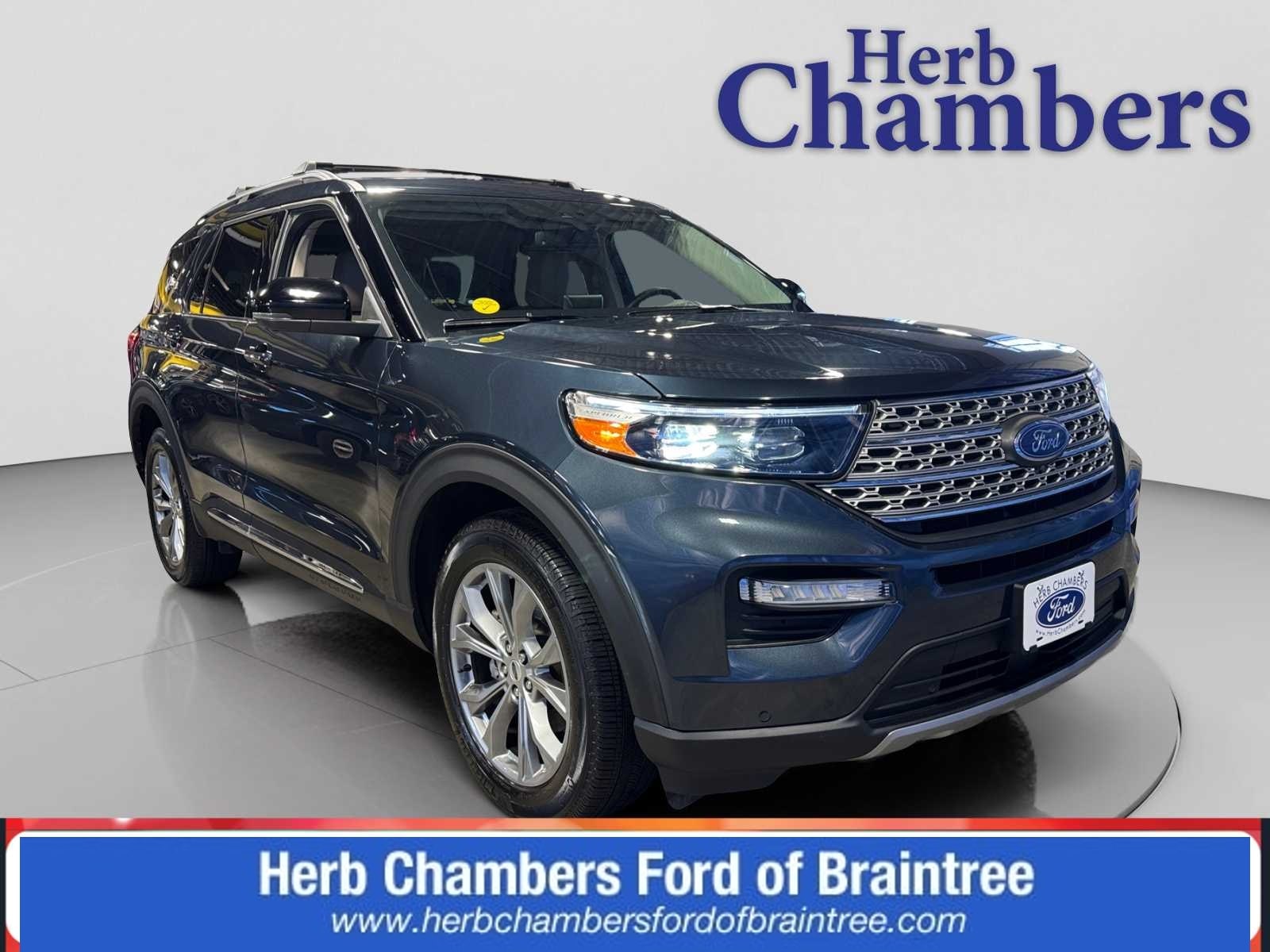 2022 Ford Explorer Limited's photo