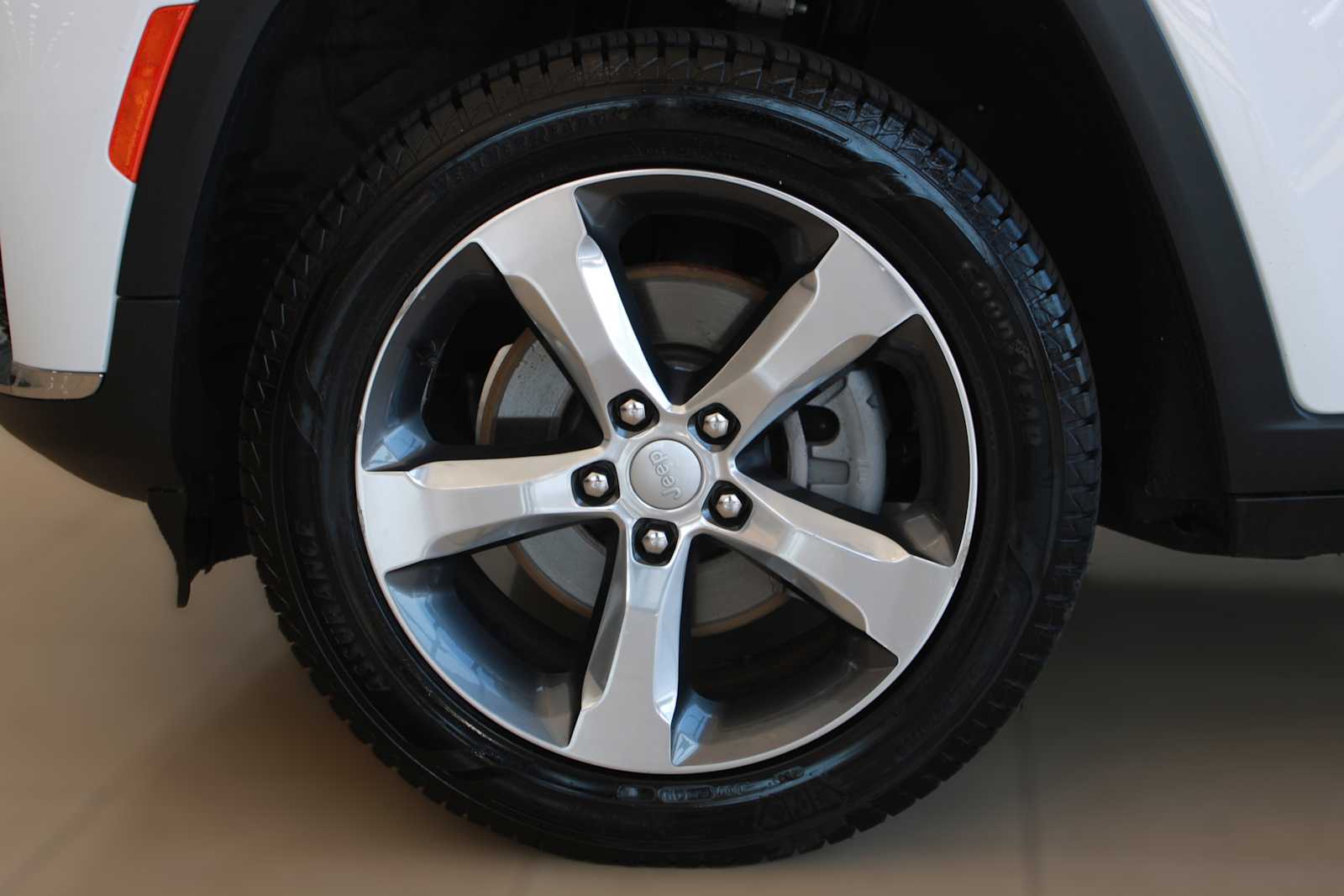 used 2021 Jeep Grand Cherokee L car, priced at $25,361
