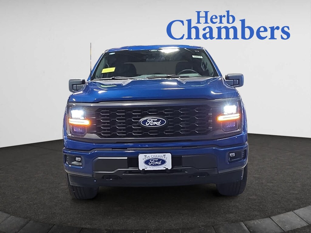 New 2025 Ford F-150 STX 4WD Supercrew 5.5 Box Truck