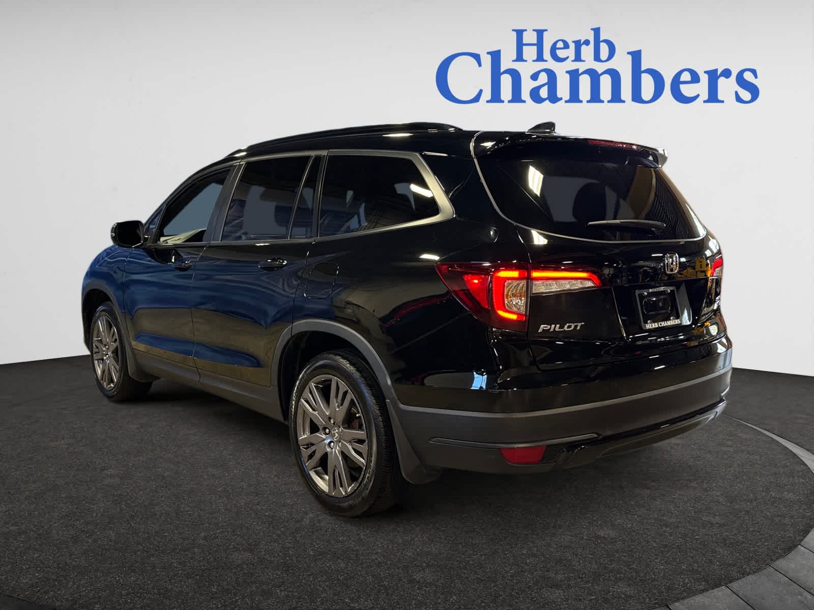 2022 Honda Pilot Sport photo 3