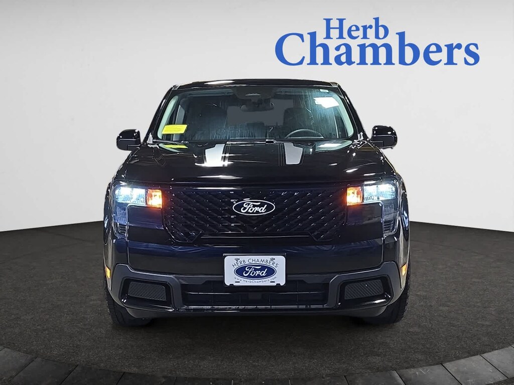 New 2025 Ford Maverick XLT AWD Supercrew Truck