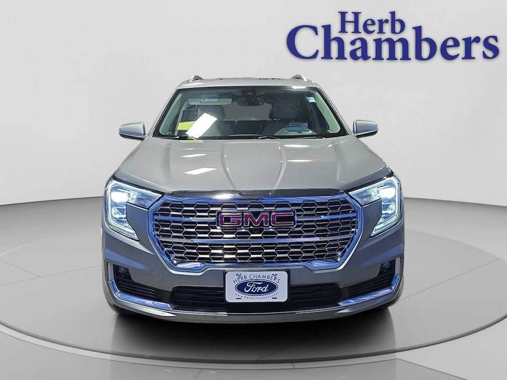 Used 2023 GMC Terrain Denali SUV