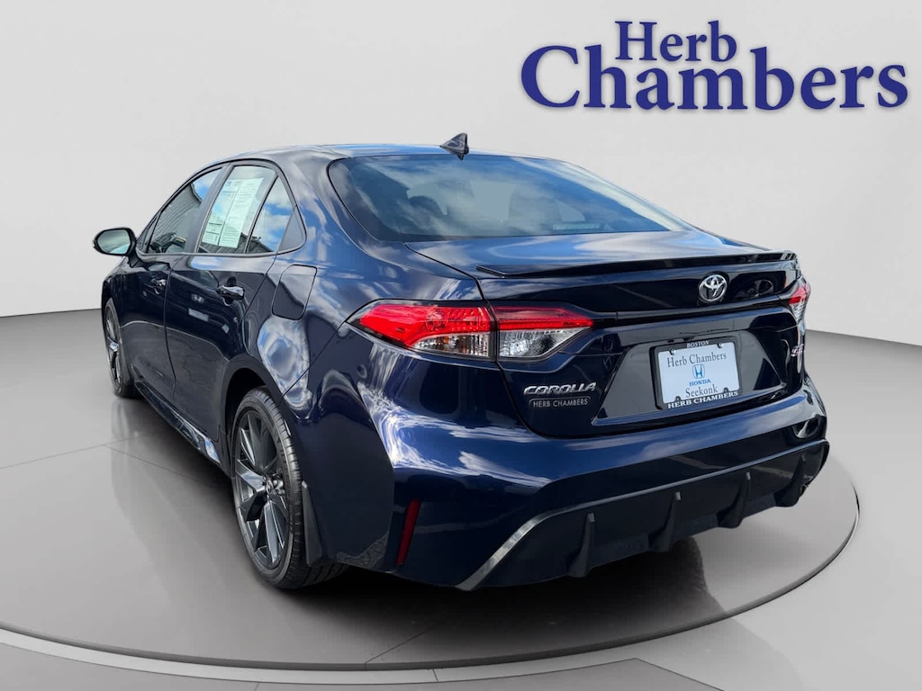 Used 2024 Toyota Corolla SE Sedan