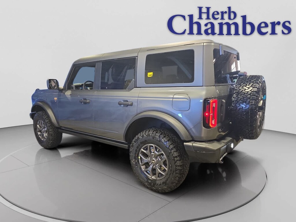 New 2025 Ford Bronco Badlands SUV