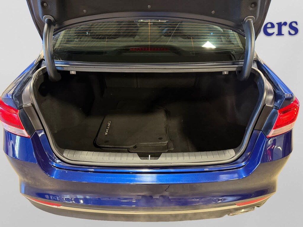 Used 2017 Kia Optima LX Sedan