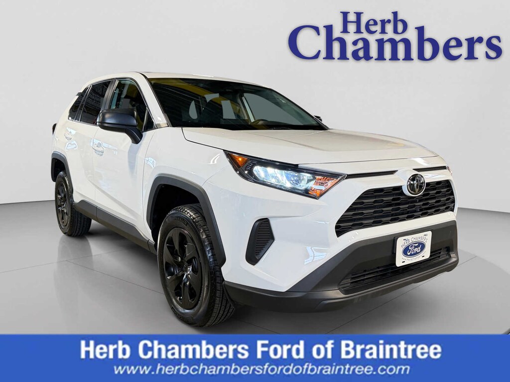 Used 2022 Toyota RAV4 LE SUV