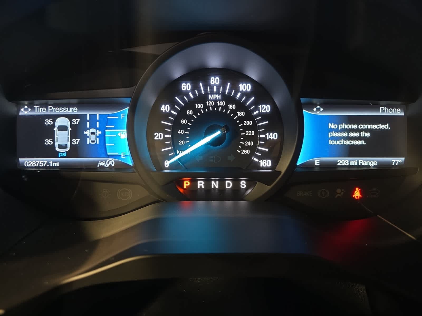 2022 Ford Edge SEL photo 4