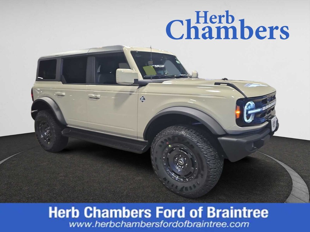 New 2025 Ford Bronco Outer Banks SUV