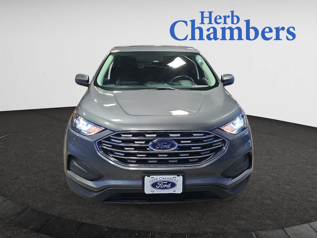 Used 2022 Ford Edge SE SUV