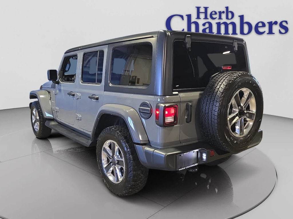 Used 2021 Jeep Wrangler Unlimited Sahara SUV
