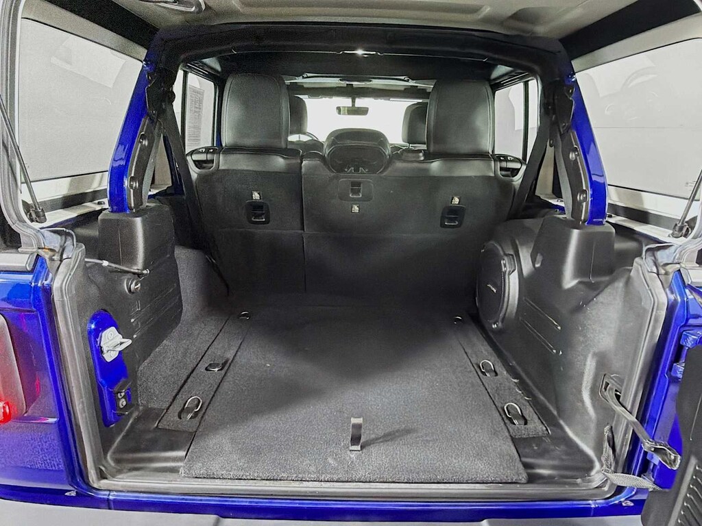Used 2018 Jeep Wrangler Unlimited Sahara 4x4 SUV