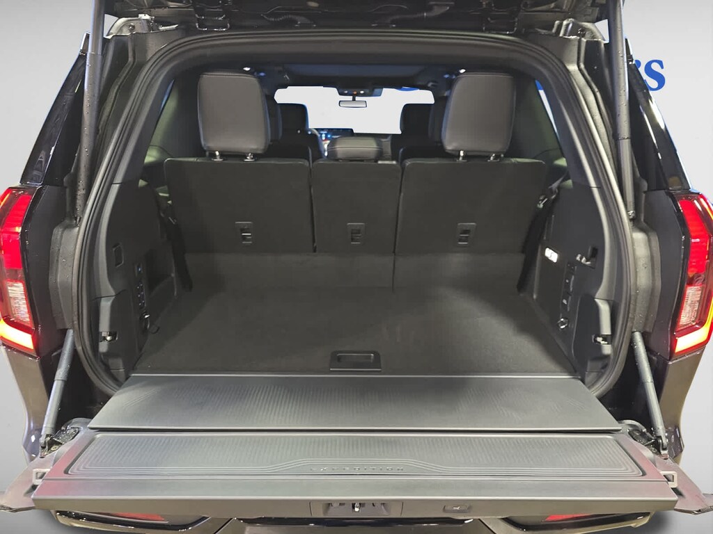 New 2025 Ford Expedition Platinum SUV