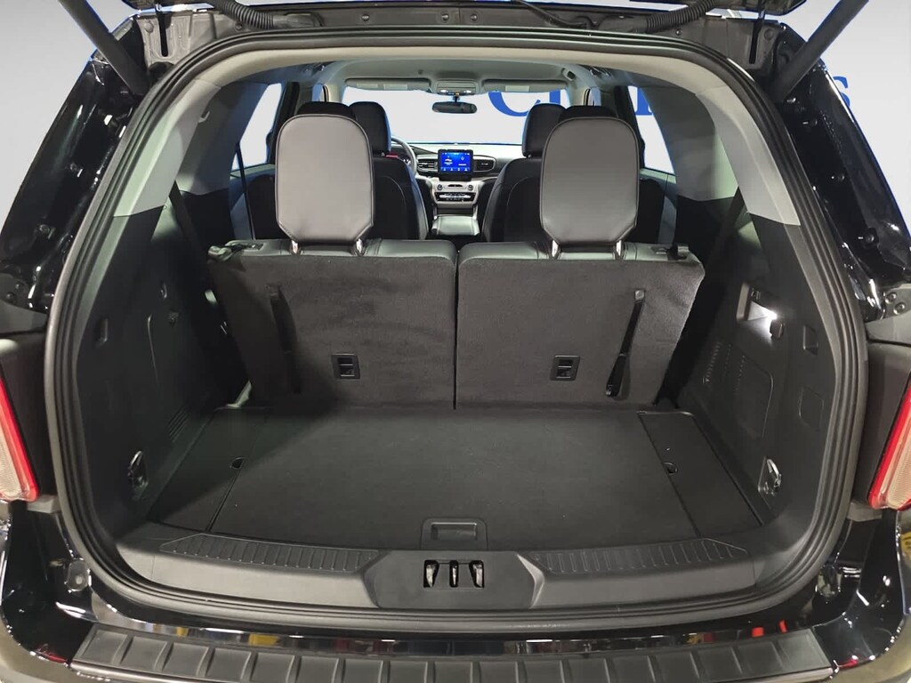 Used 2024 Ford Explorer XLT SUV