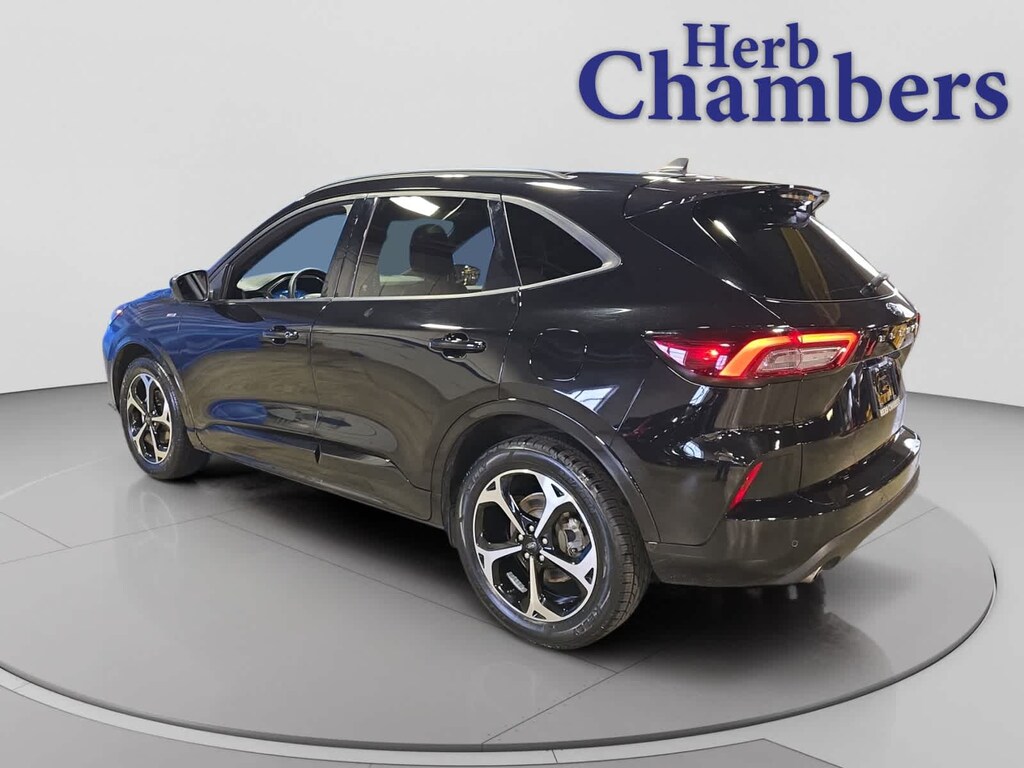 Used 2023 Ford Escape ST-Line Select SUV