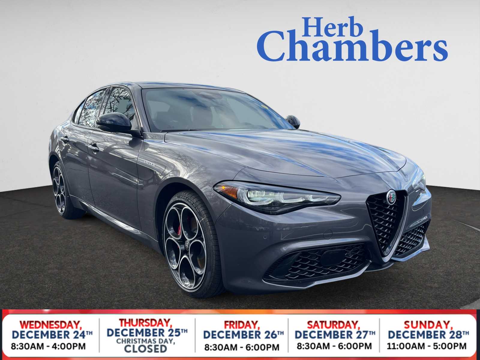 2025 Alfa Romeo Giulia Base's photo