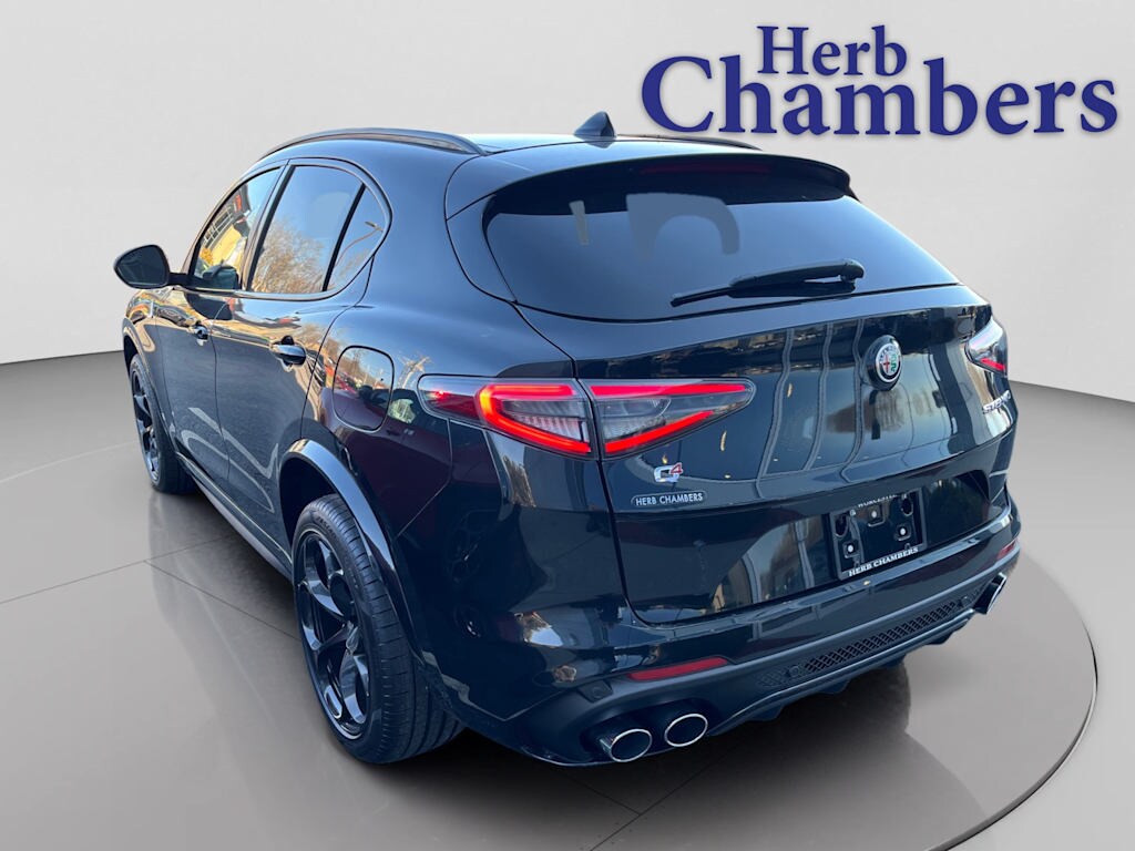 Used 2024 Alfa Romeo Stelvio Quadrifoglio Carbon SUV