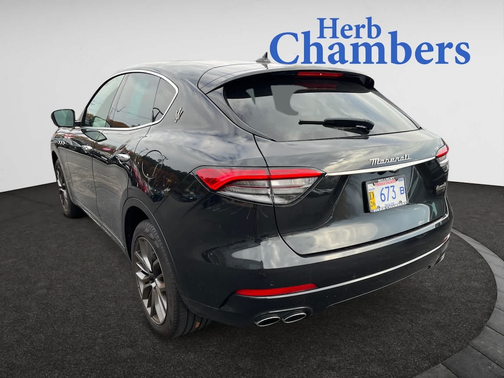 Used 2024 Maserati Levante GT Ultima SUV