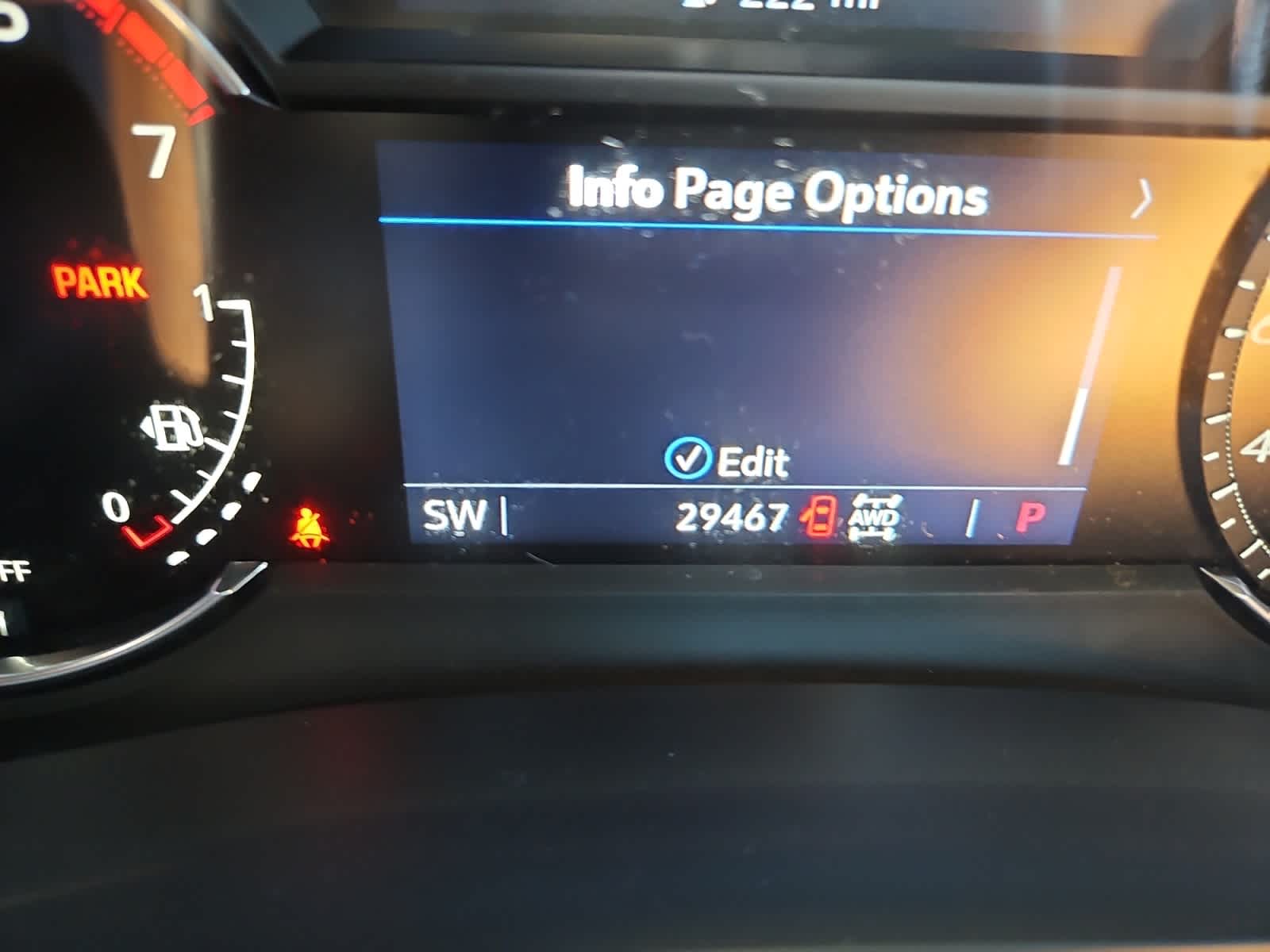 used 2022 Cadillac XT5 car, priced at $30,287