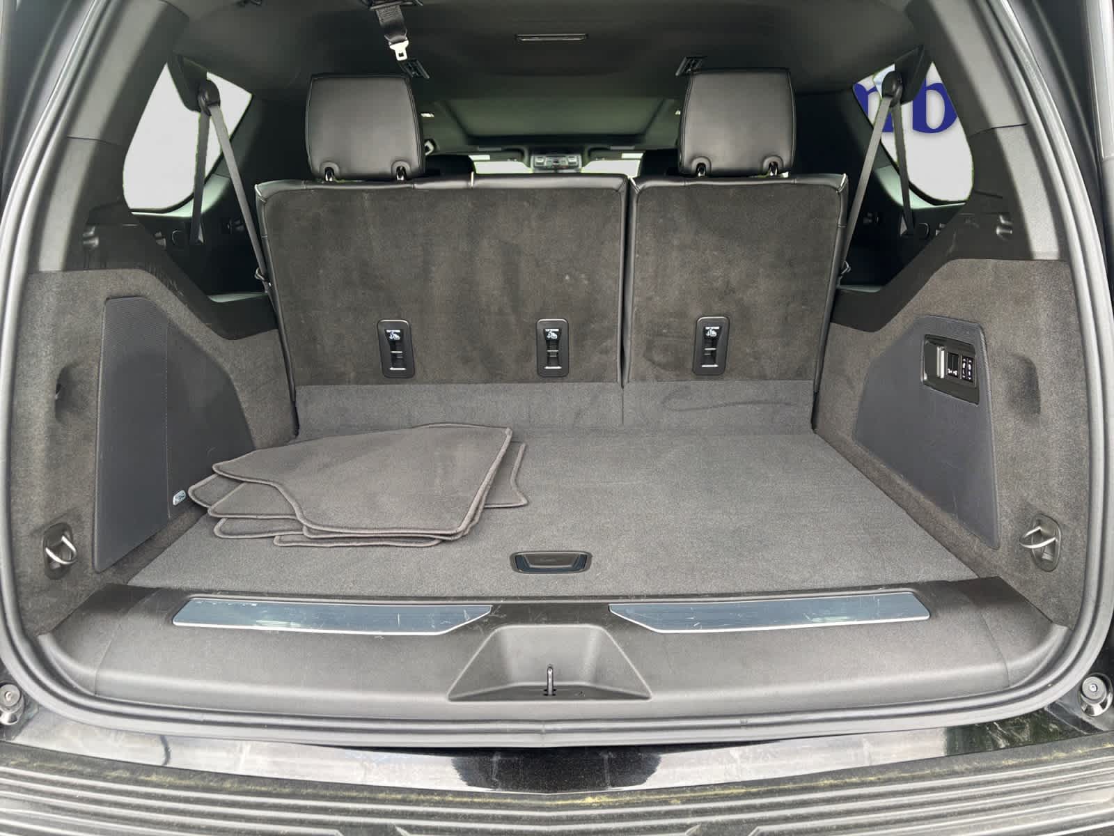 used 2024 Cadillac Escalade ESV car