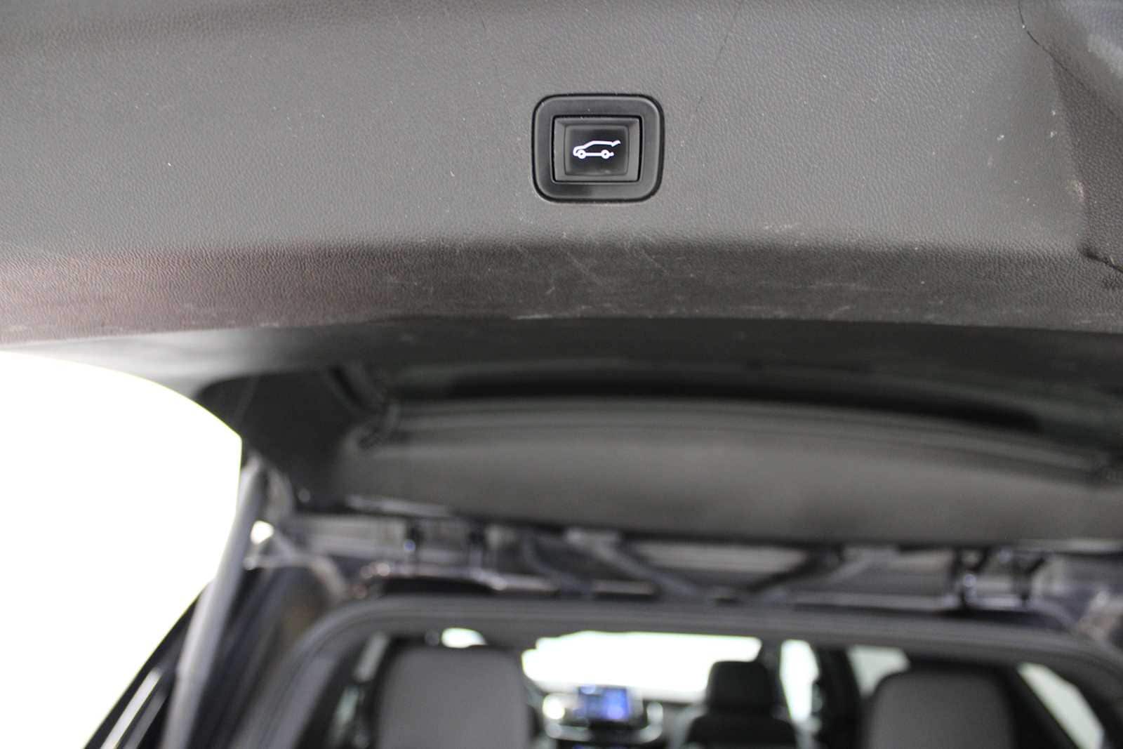 used 2022 Chevrolet Tahoe car, priced at $50,387