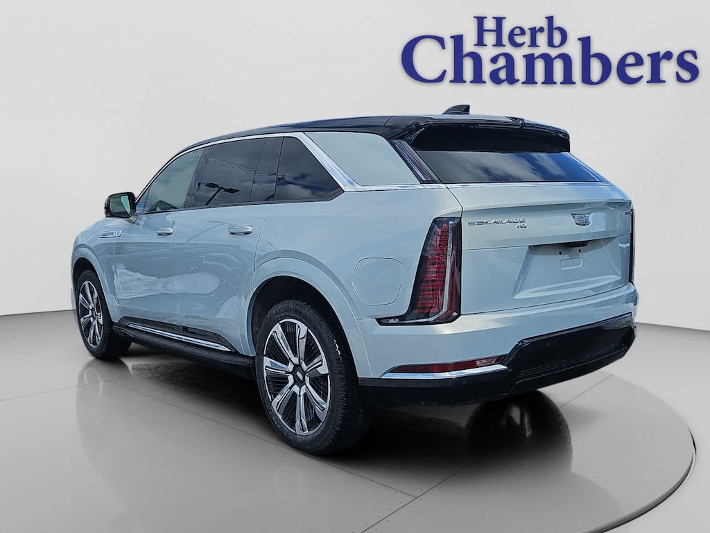 New 2025 CADILLAC ESCALADE IQ Luxury 2 SUV