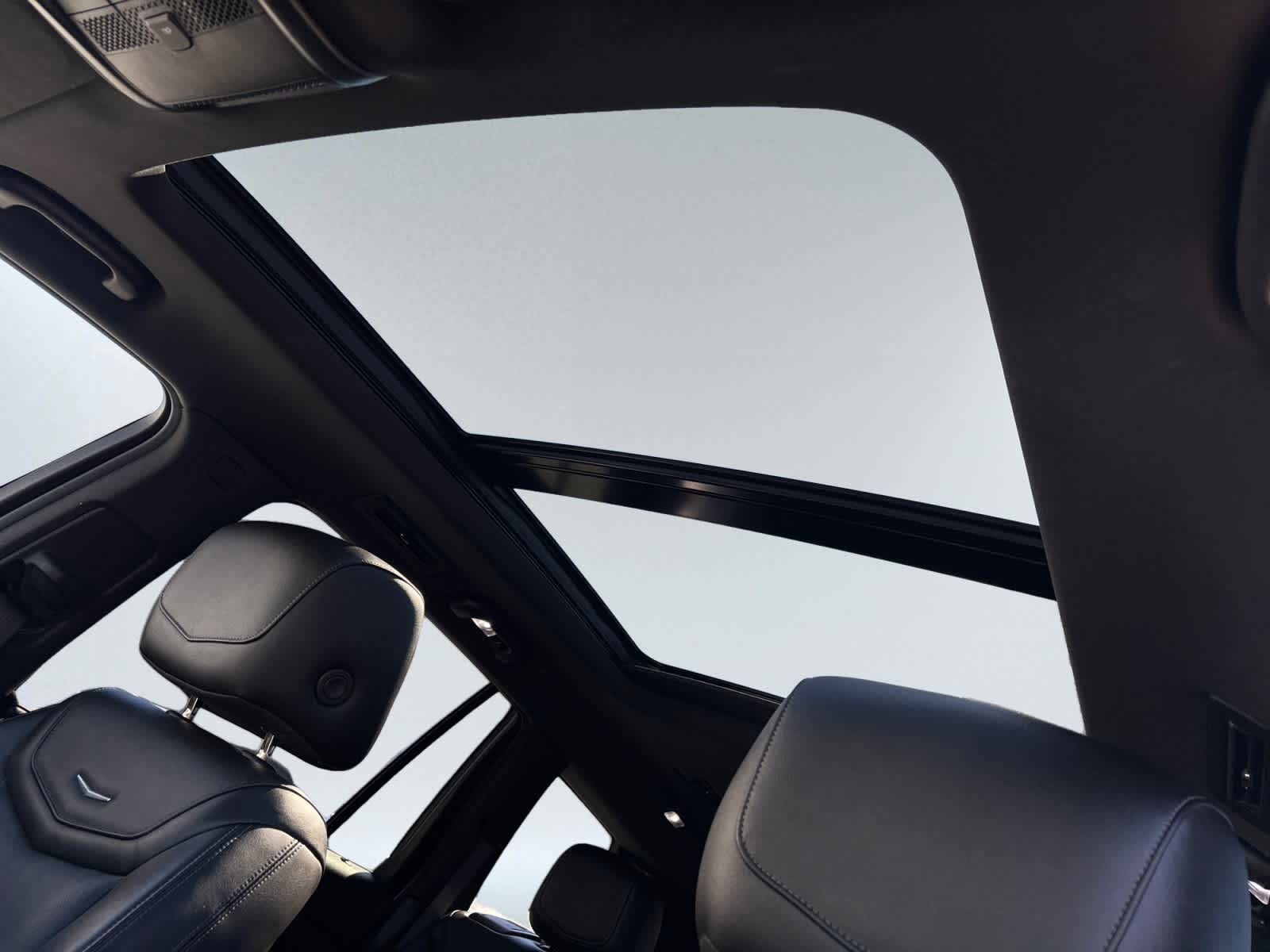 used 2020 Cadillac XT6 car, priced at $30,287