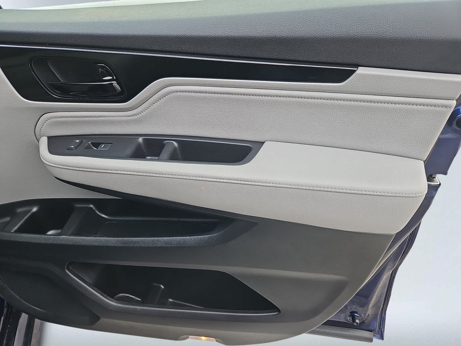 used 2022 Honda Odyssey car, priced at $33,187