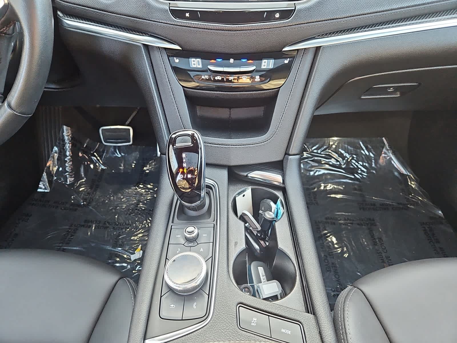 used 2023 Cadillac XT5 car, priced at $36,287