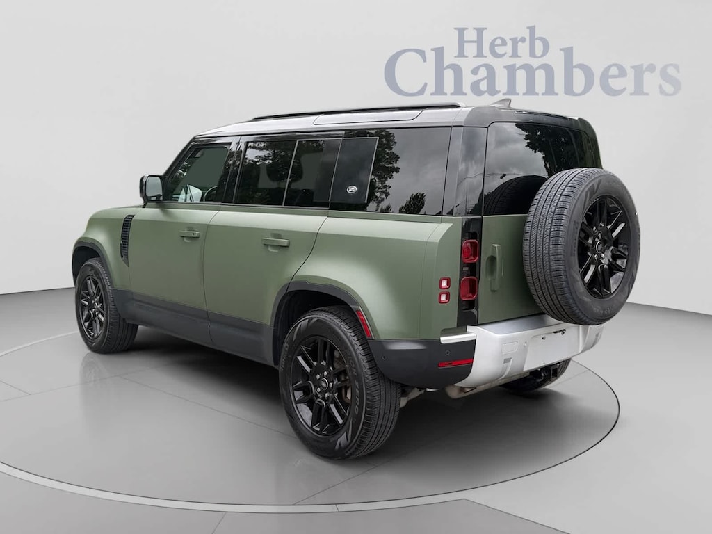 Used 2023 Land Rover Defender SE