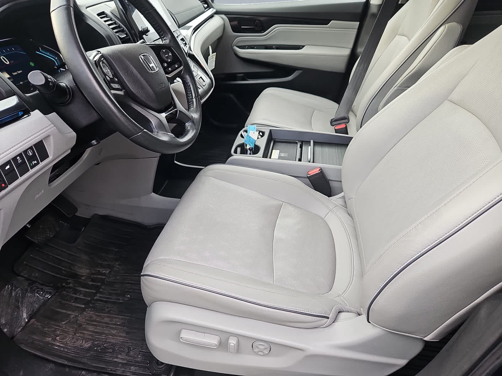 used 2022 Honda Odyssey car, priced at $33,187