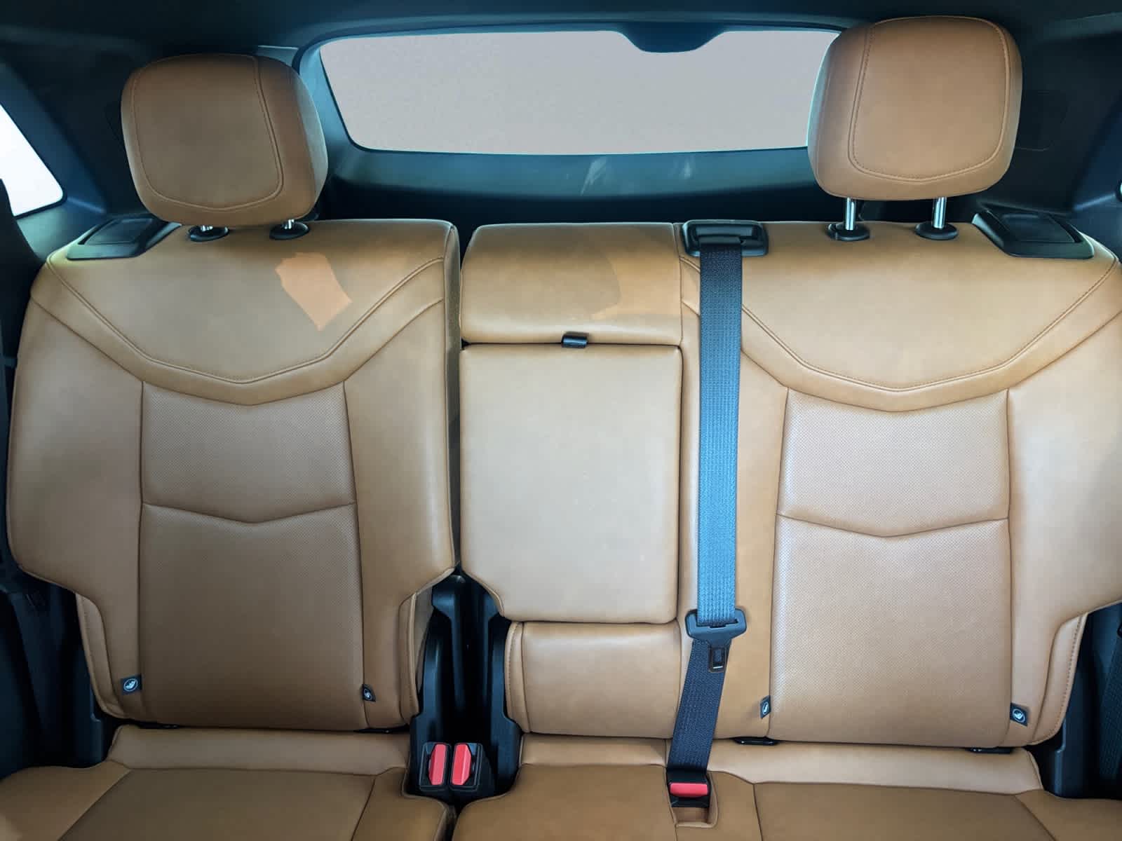 used 2022 Cadillac XT5 car, priced at $35,497