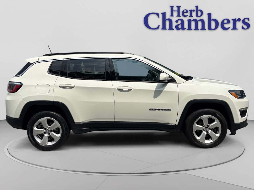 Used 2019 Jeep Compass Latitude SUV