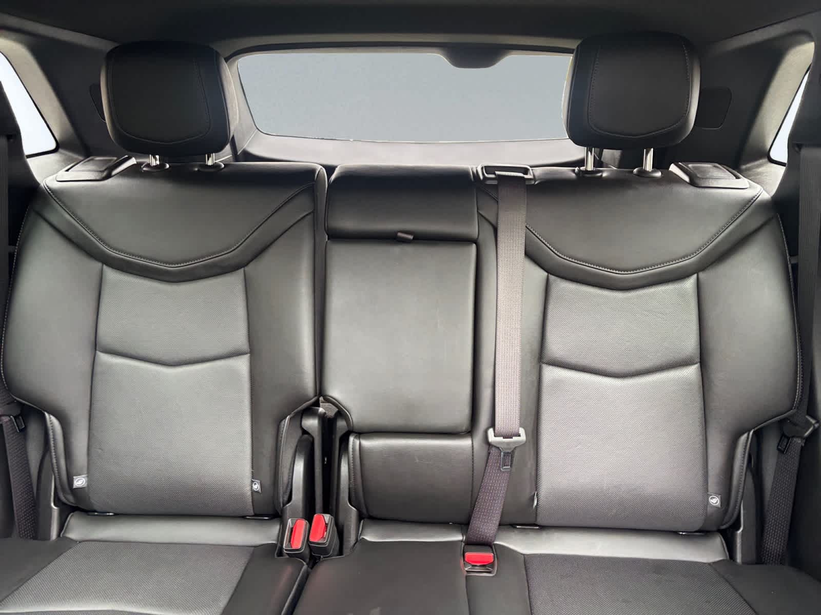 used 2023 Cadillac XT5 car, priced at $35,387