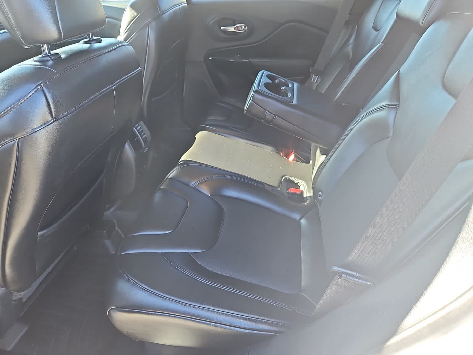 used 2019 Jeep Cherokee car, priced at $20,187