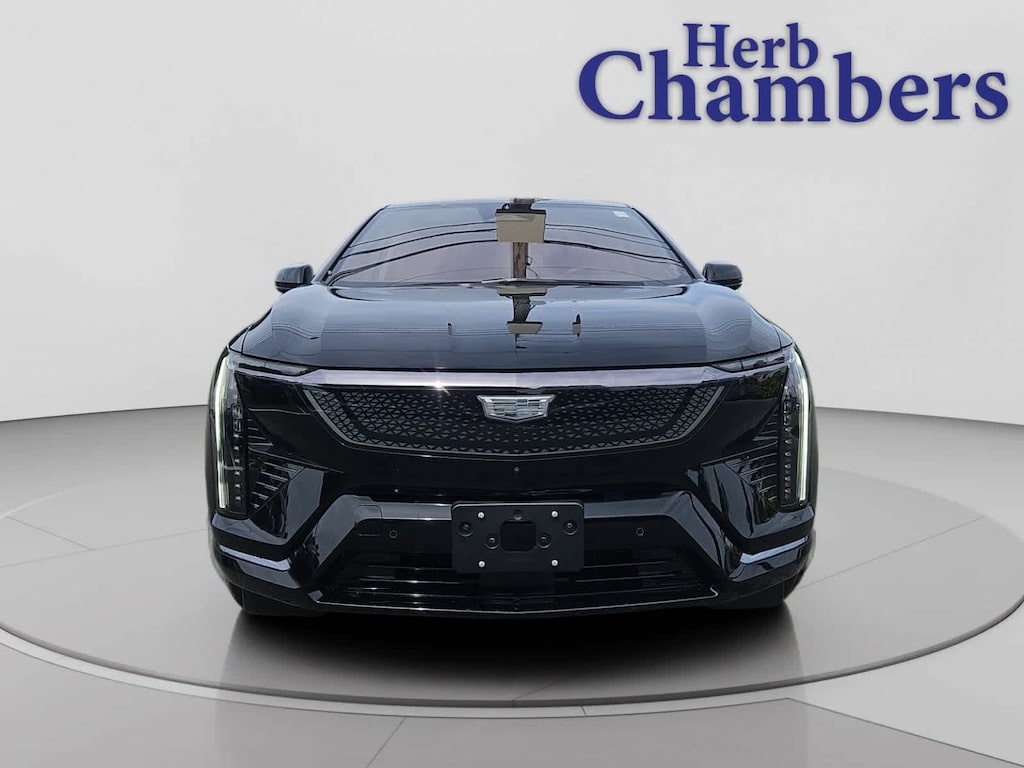 New 2025 CADILLAC OPTIQ Sport 2 SUV