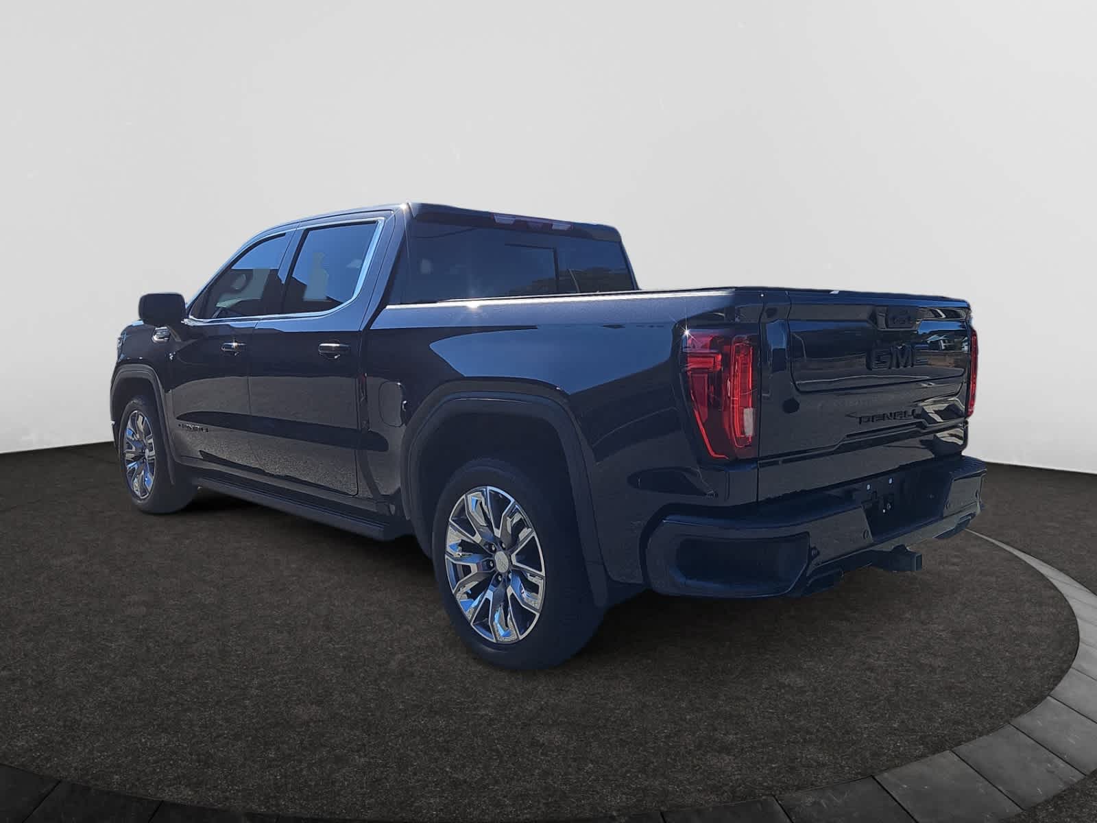 2024 Gmc Sierra 1500 Denali photo 2