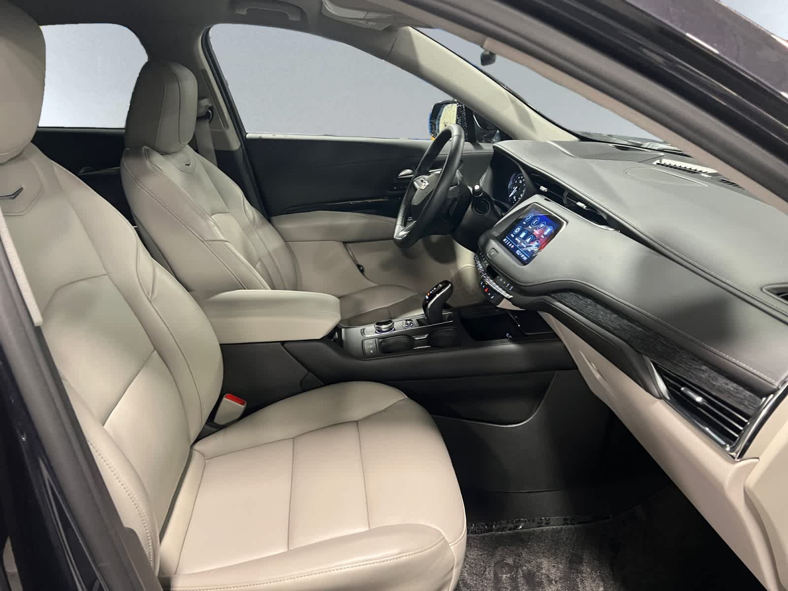 used 2023 Cadillac XT4 car