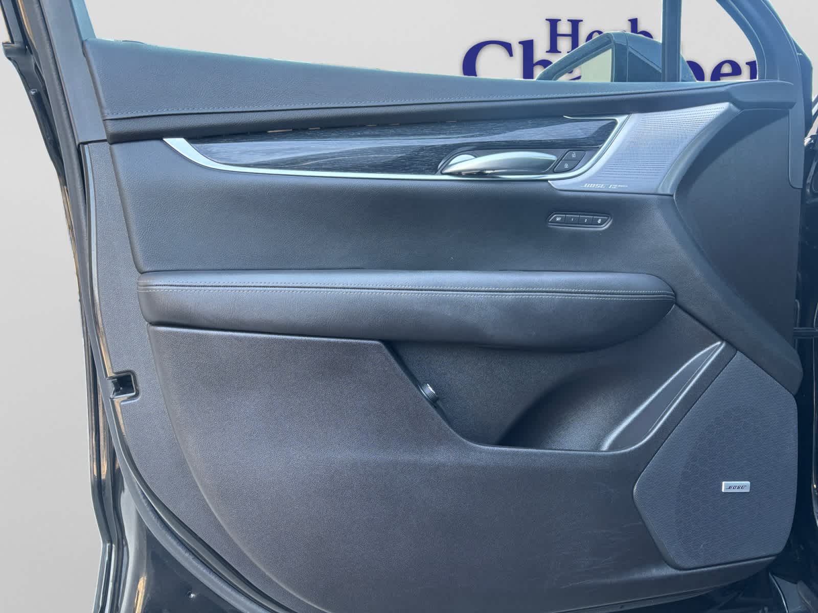 used 2023 Cadillac XT5 car, priced at $34,287