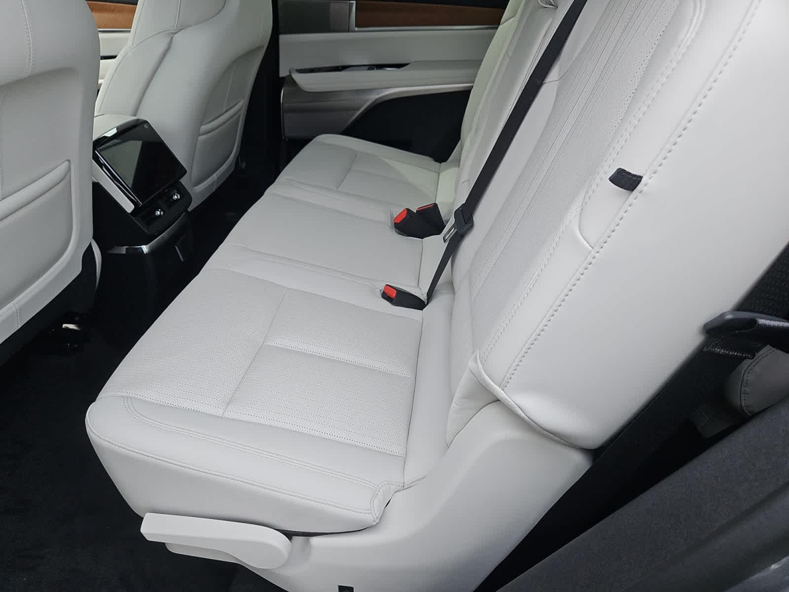 new 2026 Cadillac VISTIQ car, priced at $79,590